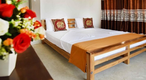 Lodge in 611 image 18